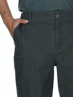 Pantalon-Hombre-Cargo-Gris-Burton